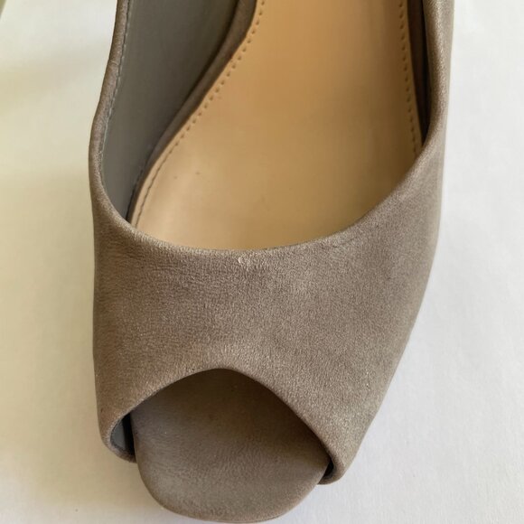 Nine West Grey Suede Peep Toe Sling Back Platform Pumps - Picture 6 of 8